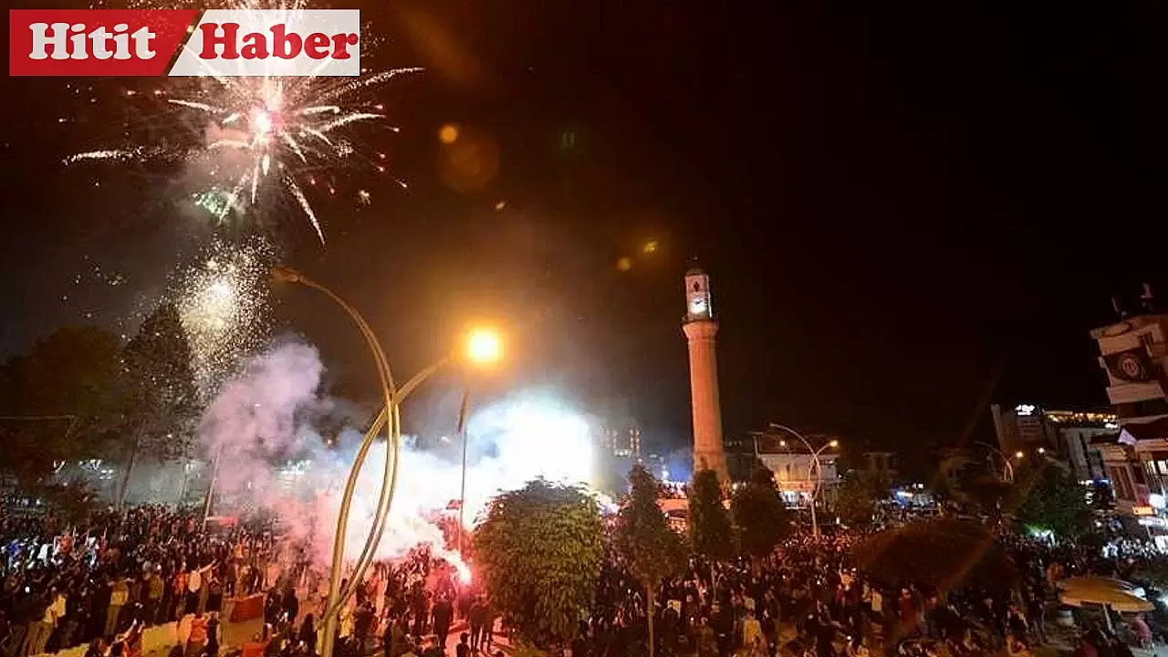 Çorum'da Piroteknik Maddeler ve Havai Fişekler İle İlgili Yönerge Hakkında Detaylar Verildi