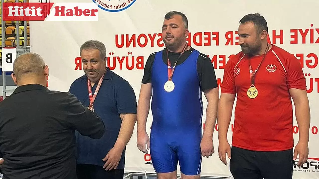 Görme Engelli Halterci Mesut Filiz, Türkiye Şampiyonu Oldu