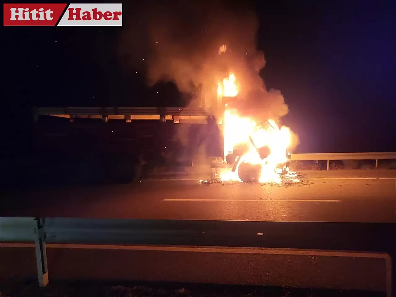 Sungurlu'da Kamyon Yangını İtfaiye Tarafından Söndürüldü!