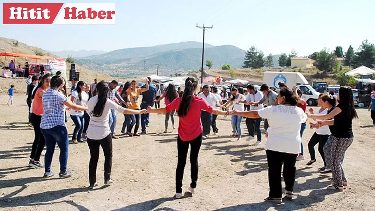 Ünlü Sanatçılar Gökgözler Köyü'nde Keşkek Şenliğine Katılacak