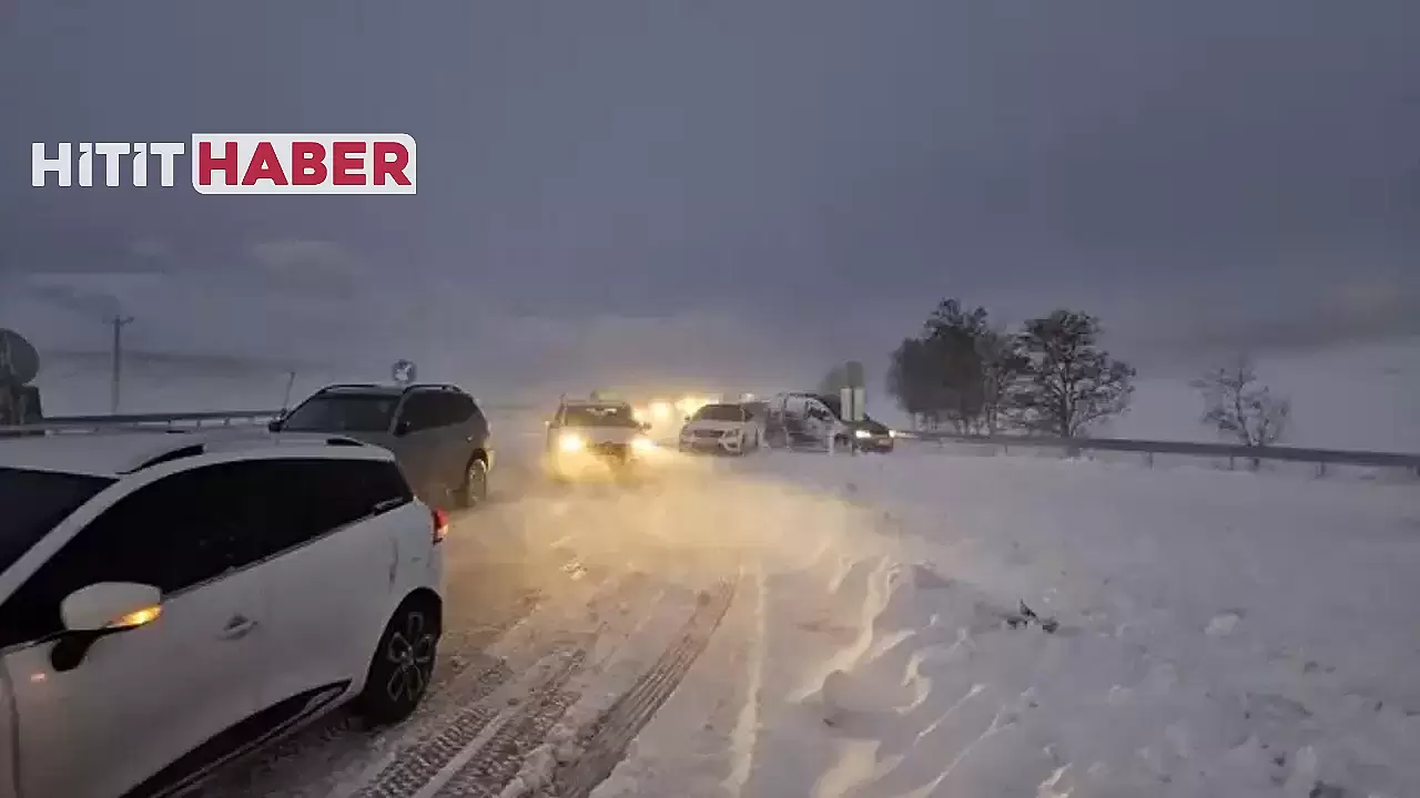 Zincirleme trafik kazalarında 1 kişi öldü, Samsun istikameti trafiğe kapandı