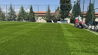 "Çorum'da Semt Sahalarına Yeni Soluk: Bayat Gediği Sahasında Yenileme Çalışmaları Başladı"