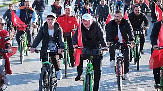 Çorum'da Cumhuriyet Bayramı Kutlamaları Bisiklet Turuyla Taçlandı!