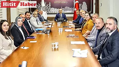 Elvançelebi Köyü'nde Geleneksel Güreş Şenliği Paza Günü