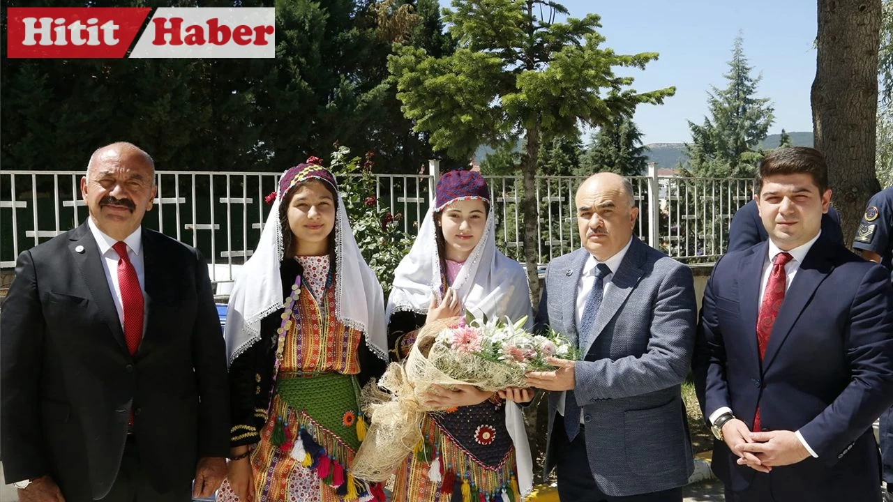 Çorum Valisi Ortaköy'de İlçe Ziyaretlerini Tamamladı