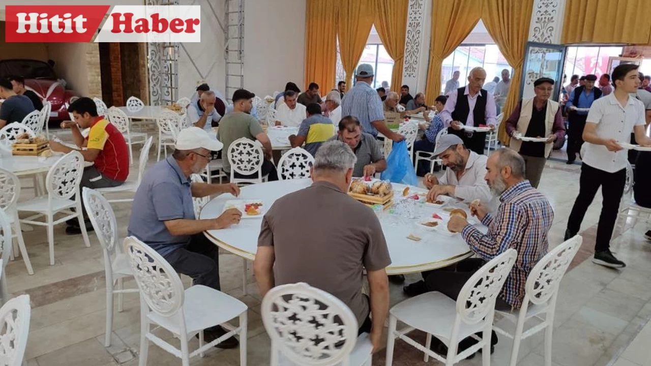 Alaca'da Geleneksel Hale Gelen Hayır Yemeği!