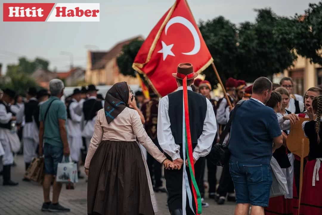 Çorum Belediyesi Halk Oyunları Topluluğu, Mohaç'ta Türkiye'yi Başarıyla Temsil Etti