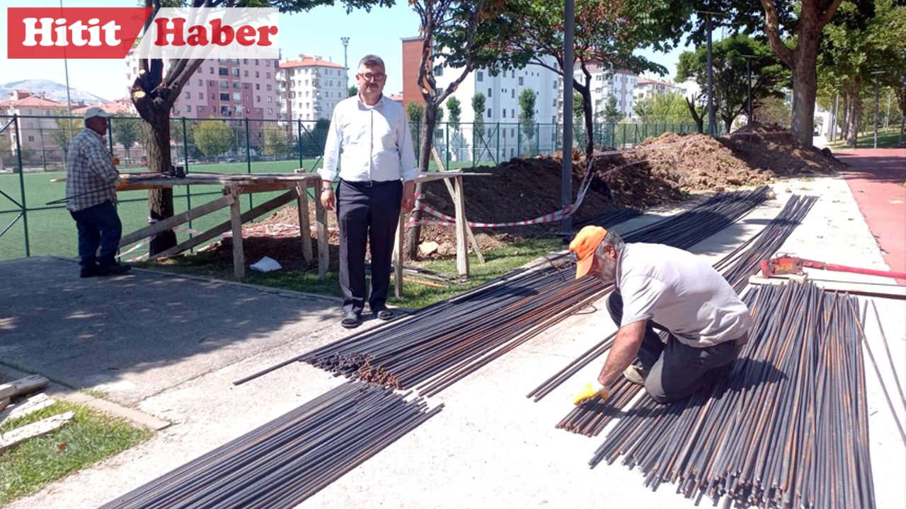 "Mimar Sinan Sahası, Bölgesel Amatör Lig için Yenileniyor ve Hazırlanıyor"